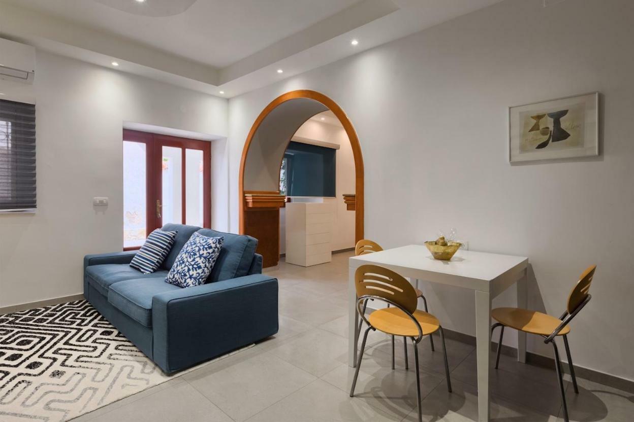 Apartman Marelux Premantura Exteriör bild