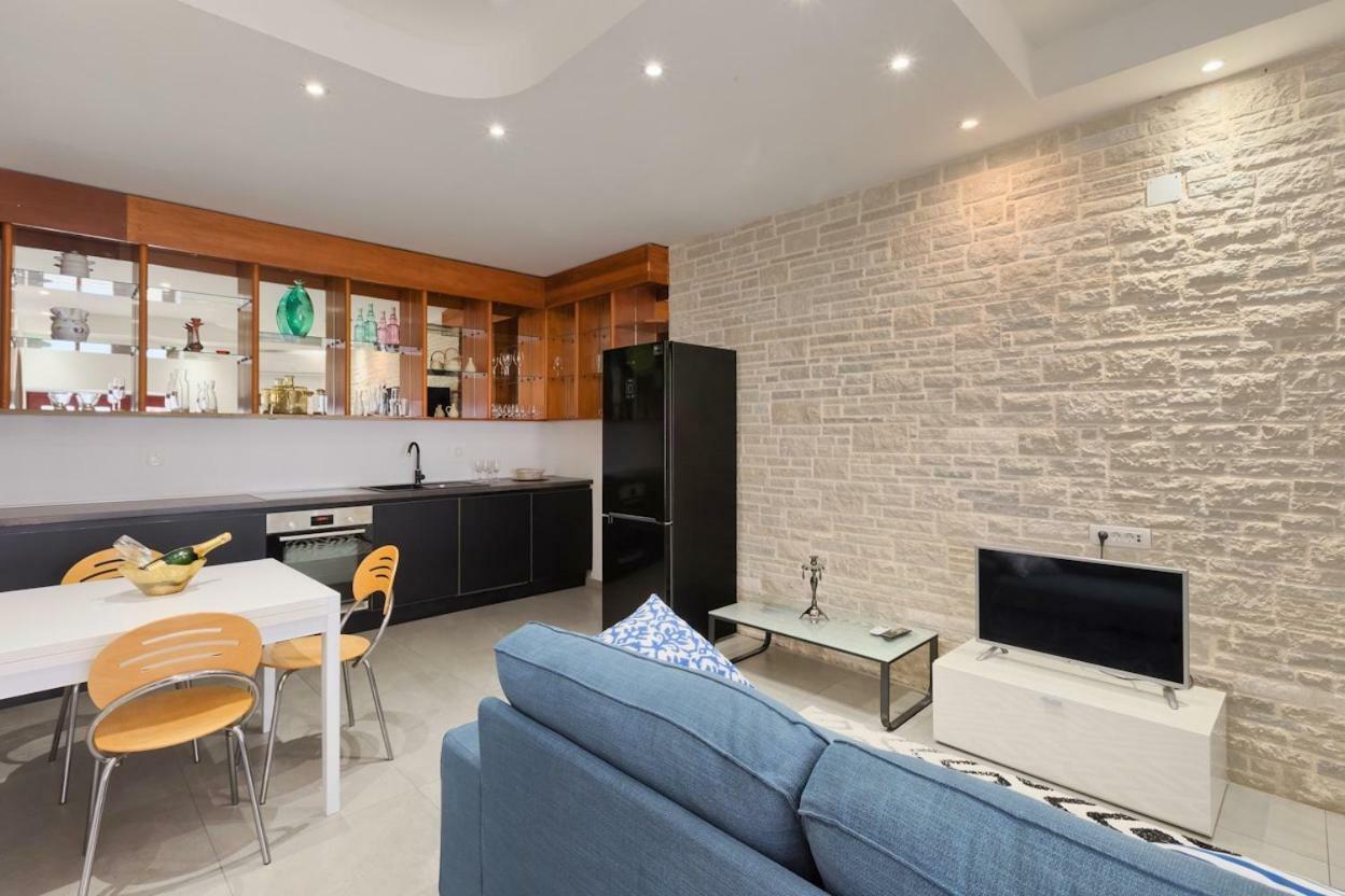 Apartman Marelux Premantura Exteriör bild